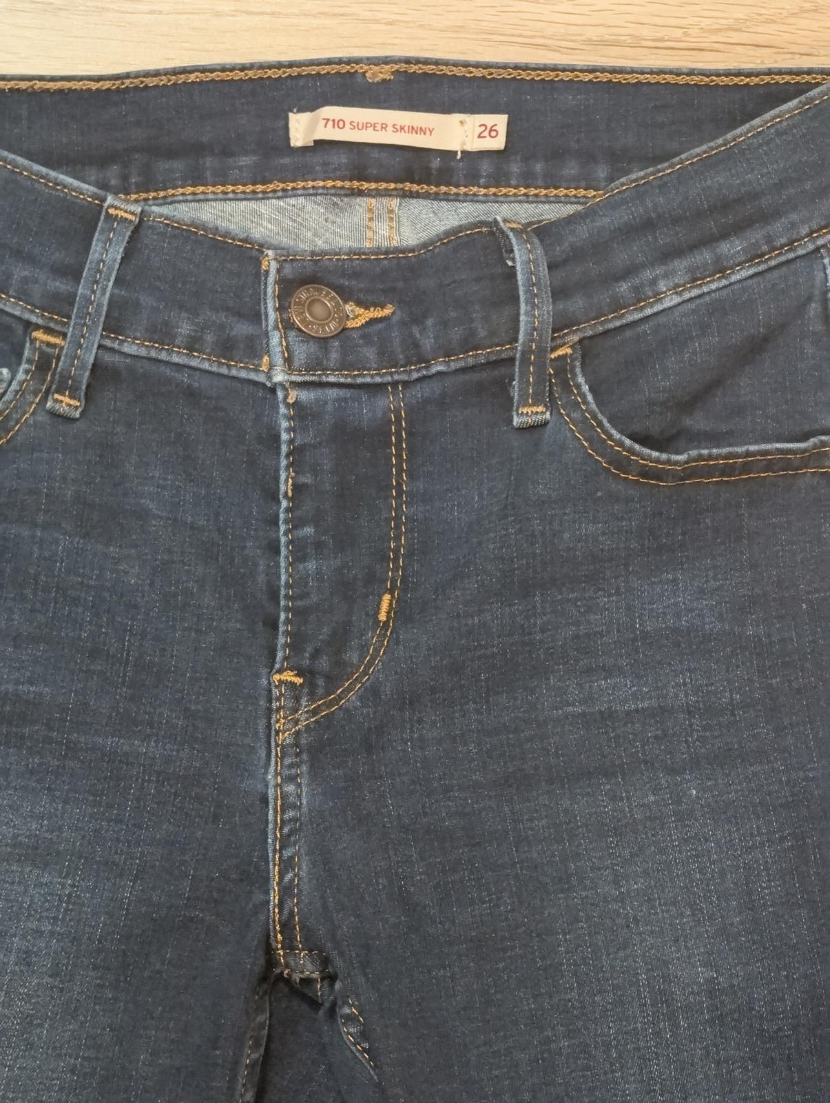 Levi's Women's 710 Super Skinny Jeans - Blue - Size 26W 30L