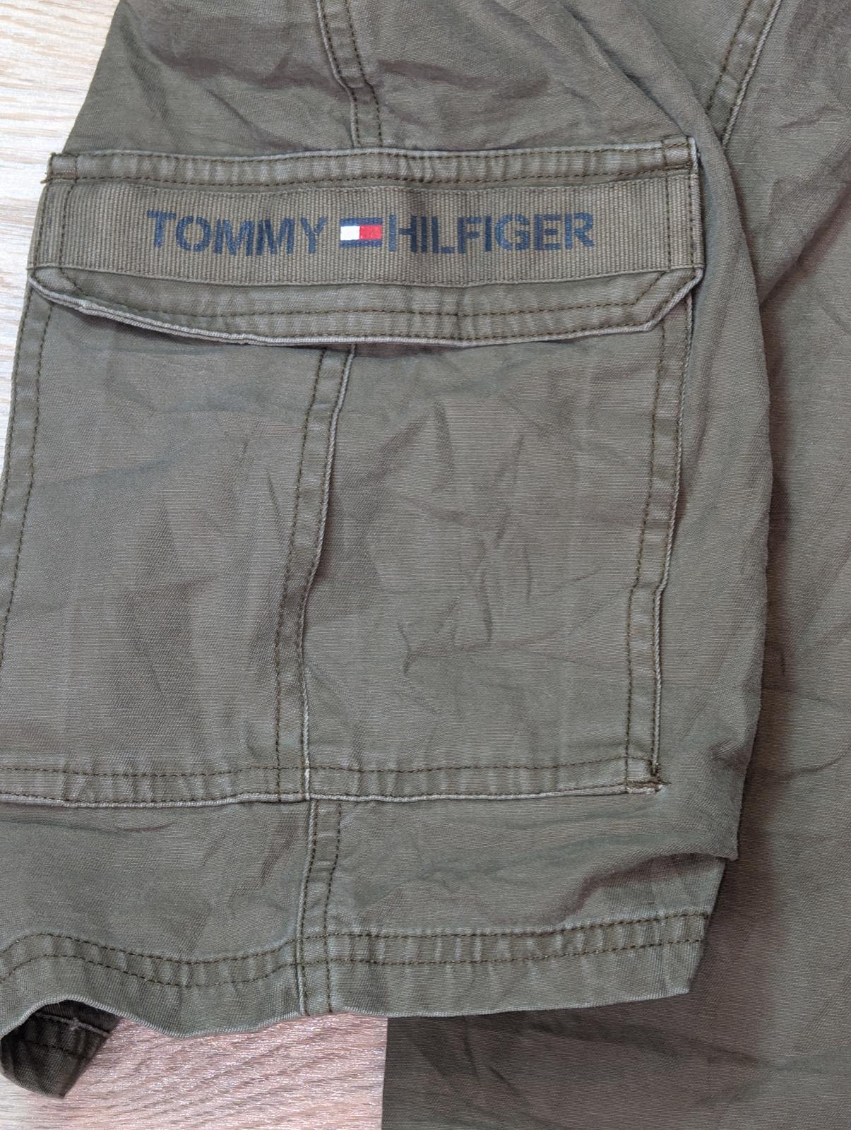 Tommy Hilfiger Men's Cargo Shorts - Green - Size 30W