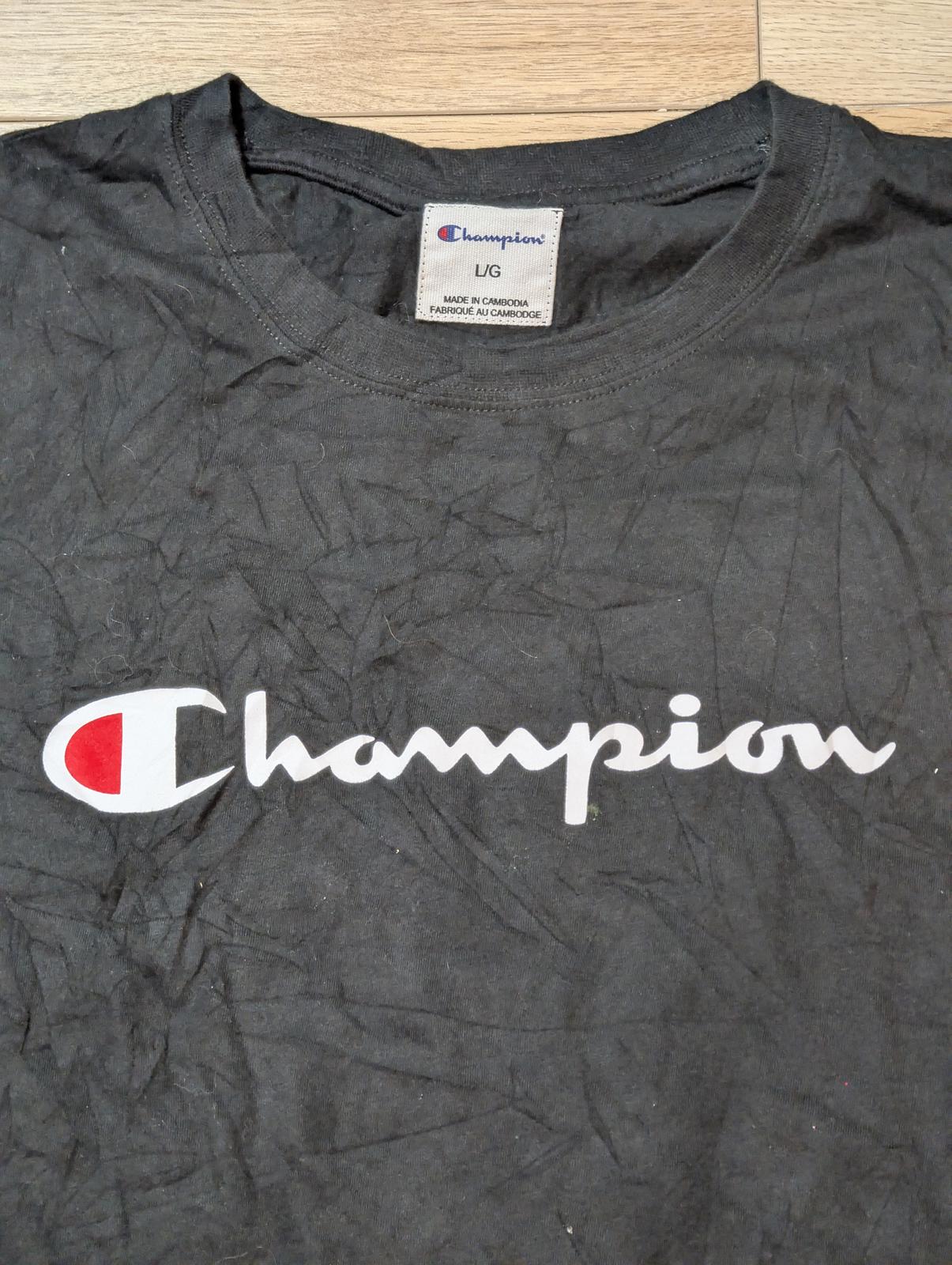 Champion Men's T Shirt - Black - Size Large