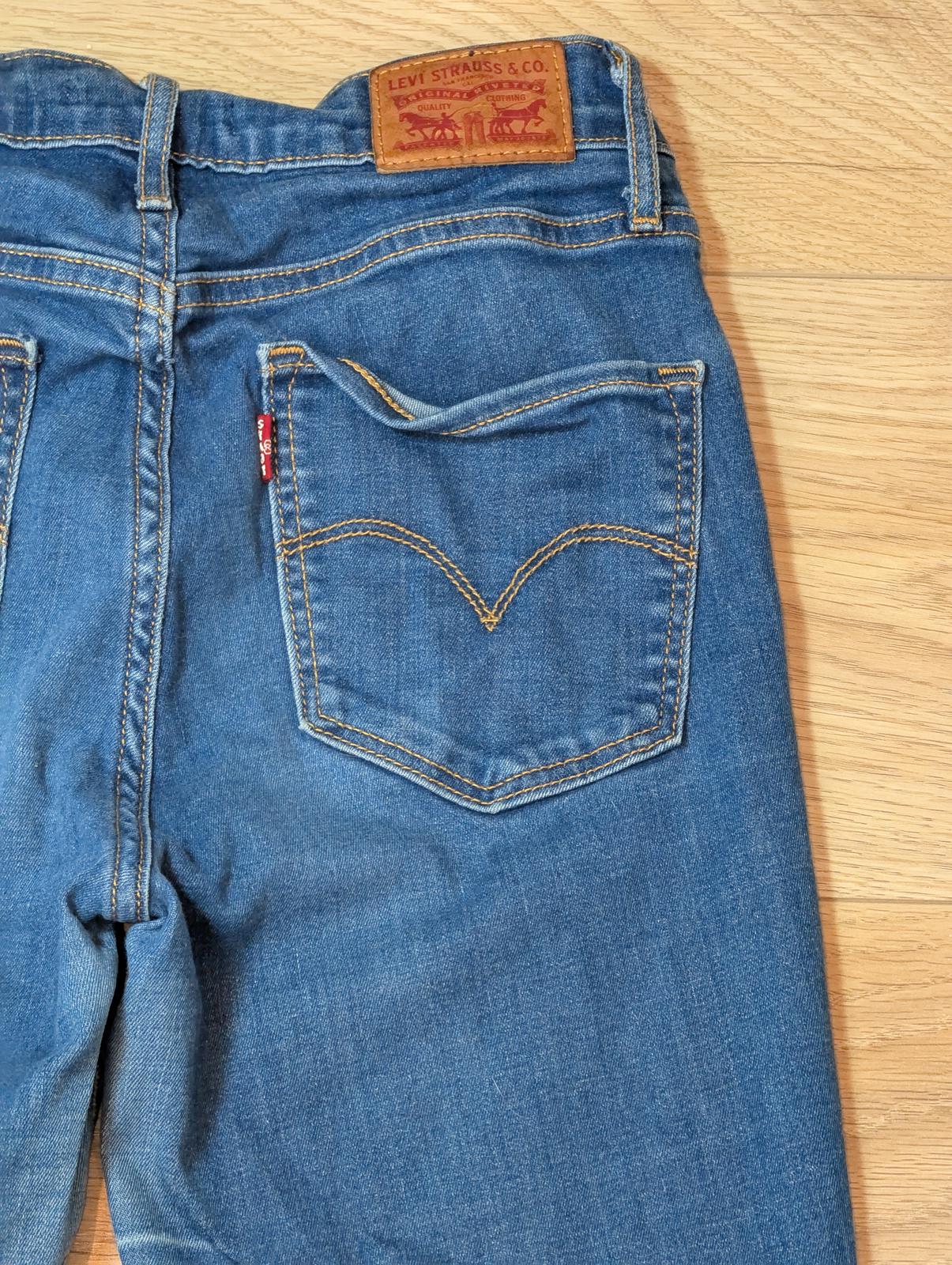 Levi's Women's 721 High Rise Skinny Jeans - Blue - Size 26W 30L