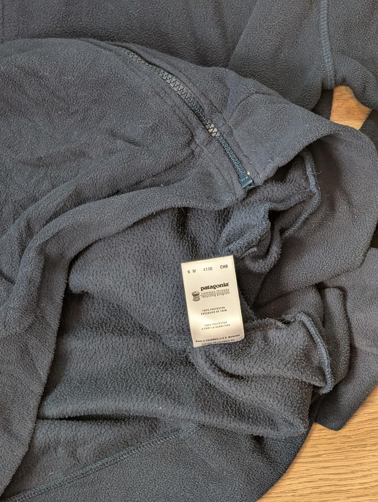 Patagonia Men's Fleece Jacket - Navy - Size Large