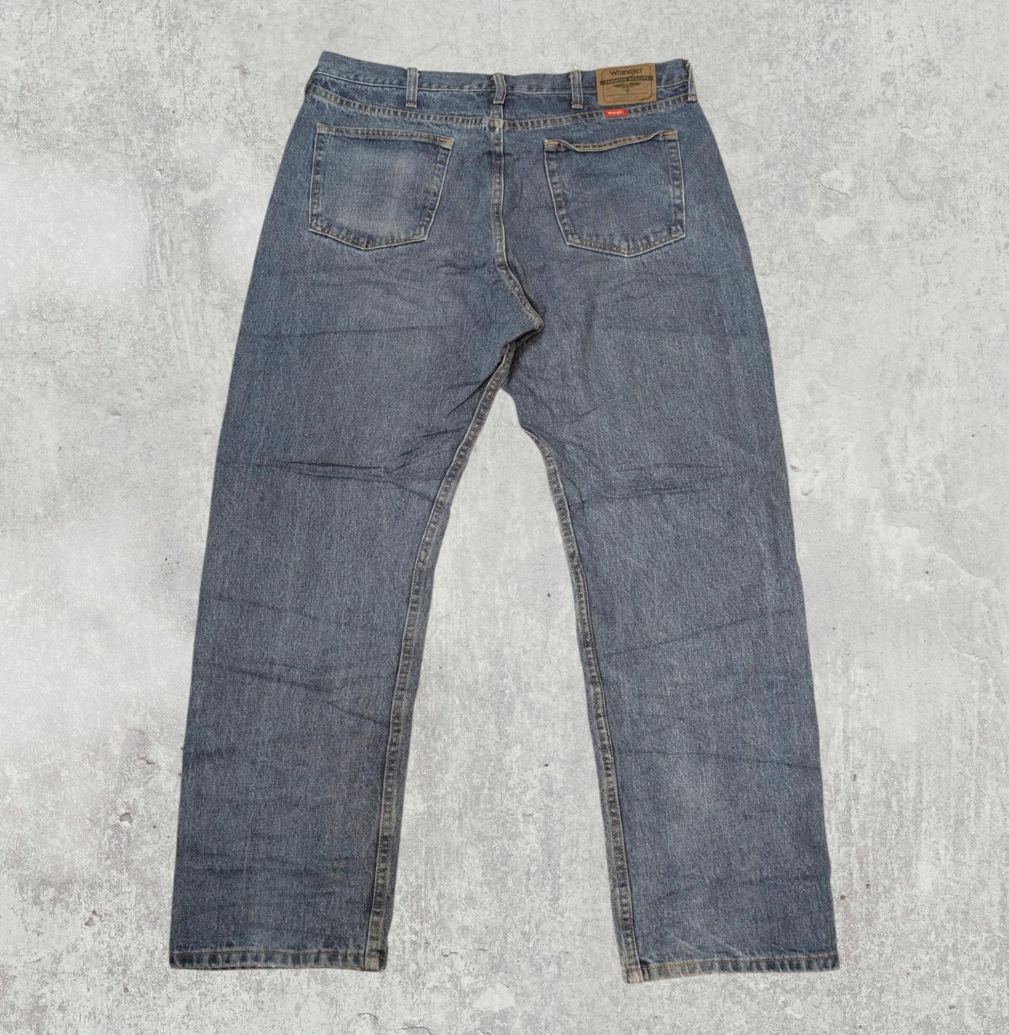 Wrangler Men's Straight Jeans - Blue - Size 38W 32L