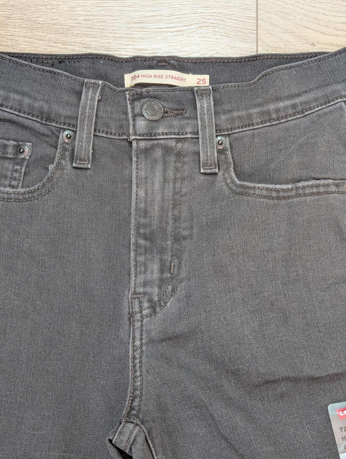 Levi's Women's 724 High Rise Straight Jeans - Grey - Size 25W 30L