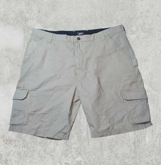 Dickies Men's Cargo Shorts - Khaki - Size 40W