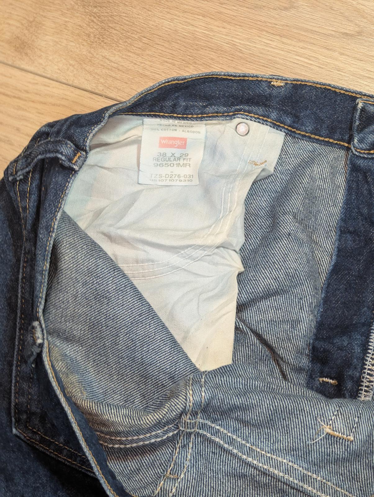 Wrangler Men's Regular Straight Jeans - Blue - Size 38W 29L