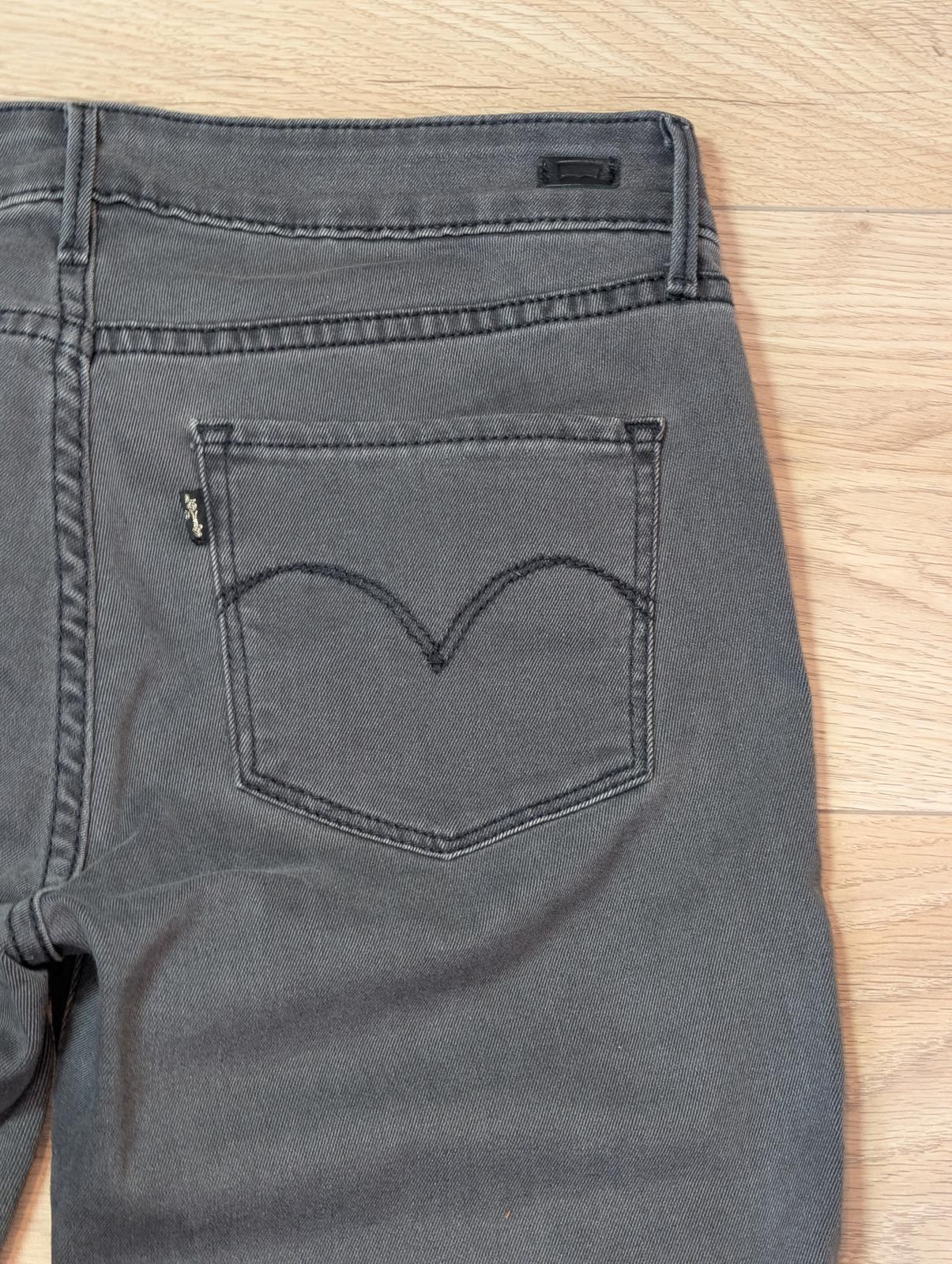 Levi's Women's Legging Jeans - Grey - Size 28W 29L