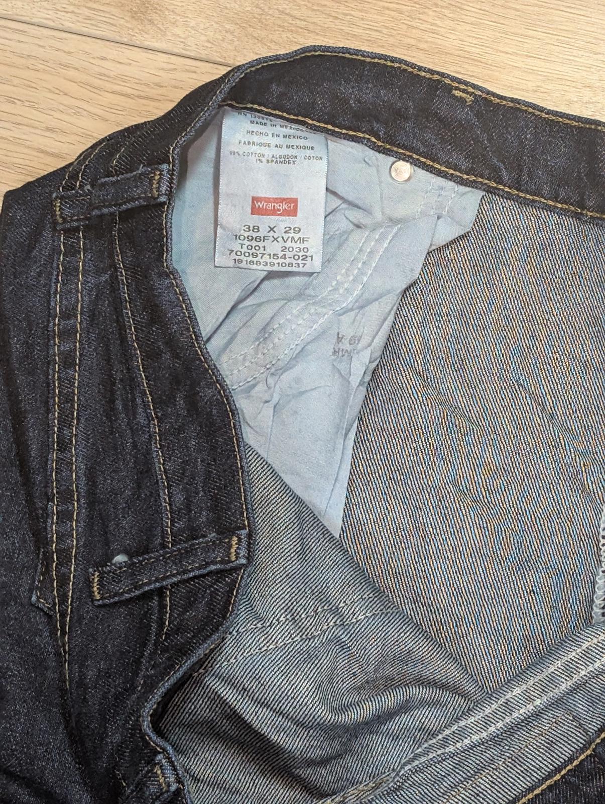 Wrangler Men's Straight Jeans - Blue - Size 38W 29L