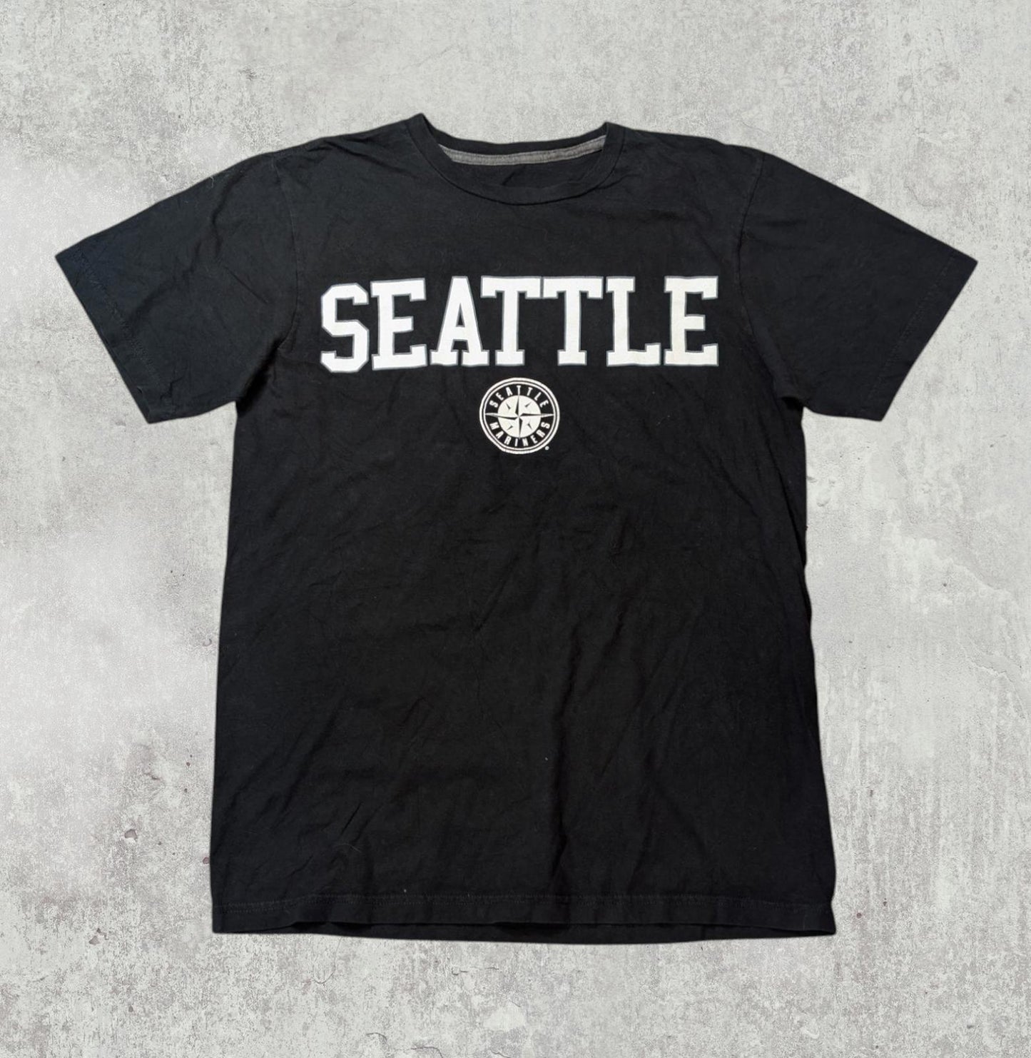 Majestic Men's Seattle Mariners T Shirt - Black - Size Medium