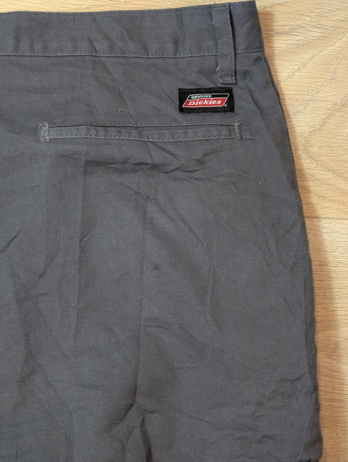 Dickies Men's Cargo Shorts - Grey - Size 42W