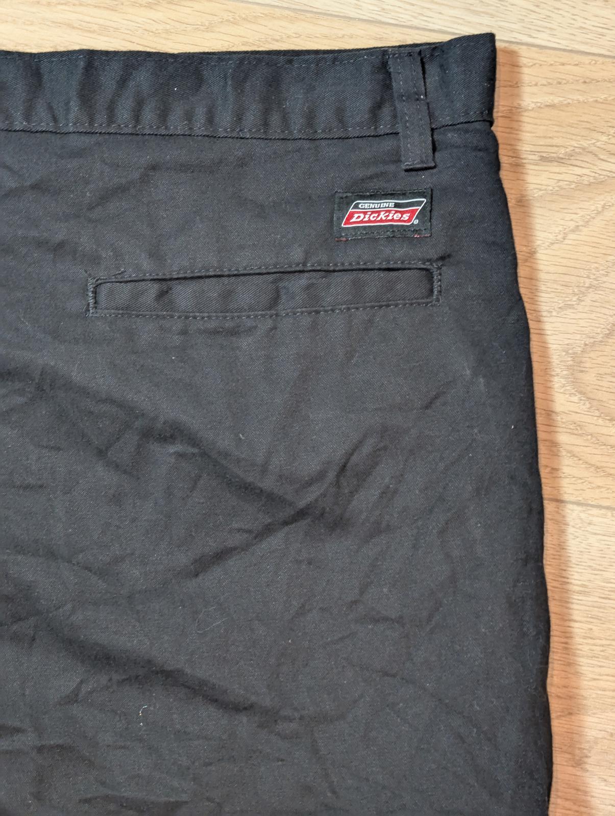 Dickies Men's Cargo Shorts - Black - Size 42W