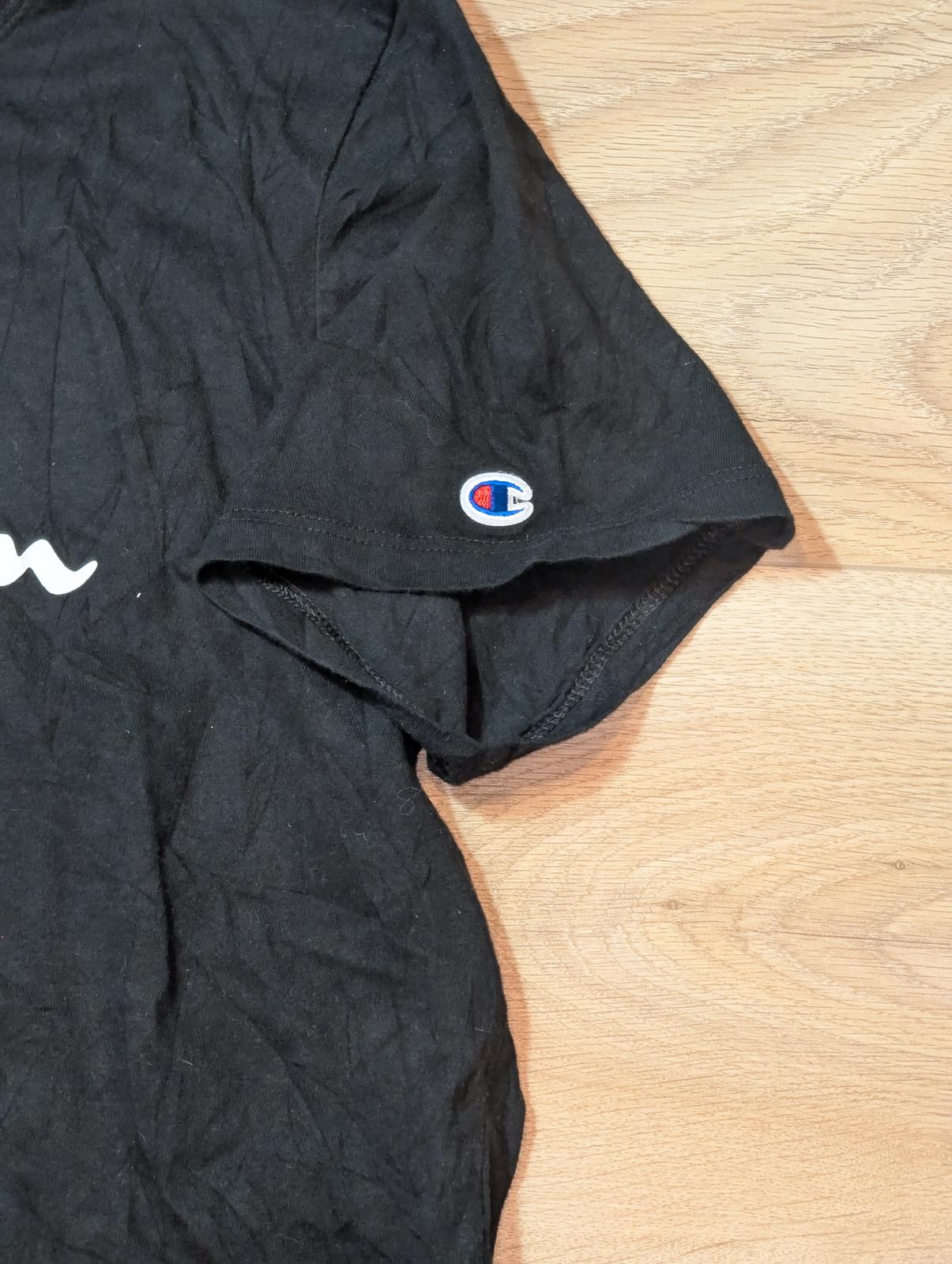 Champion Men's T Shirt - Black - Size Large