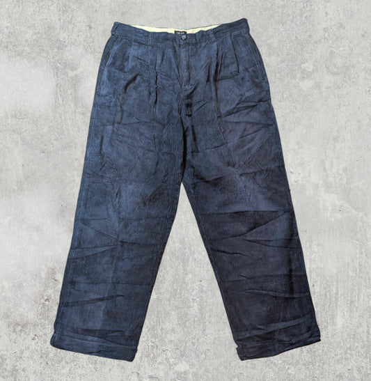 Izod Men's Corduroy Trousers - Navy - Size 34W 30L
