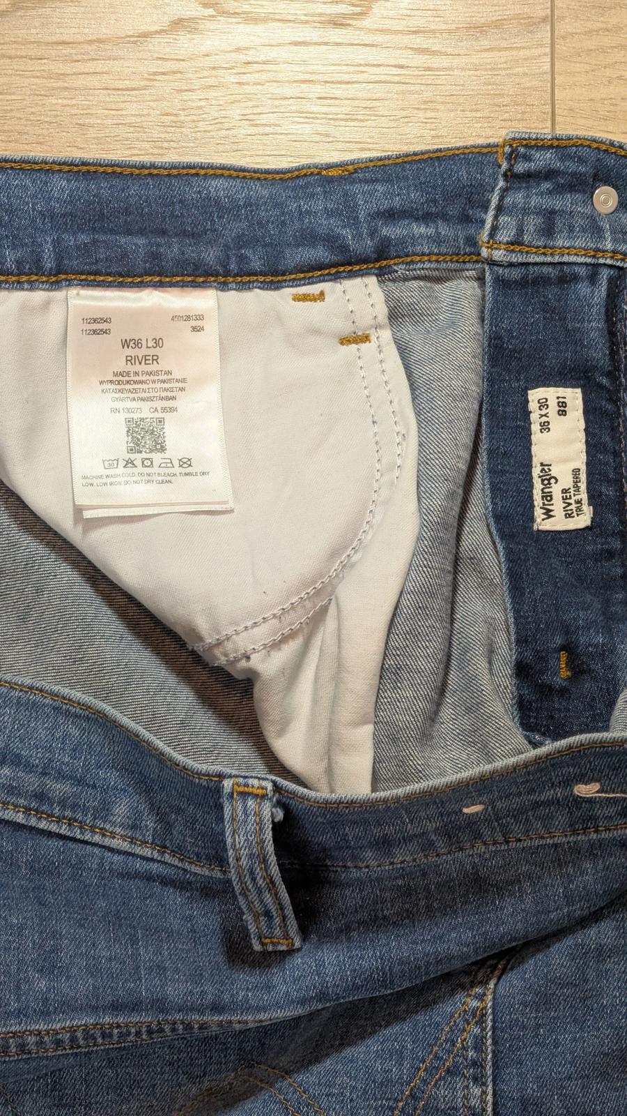 Wrangler Men's River Straight Jeans - Blue - Size 36W 30L