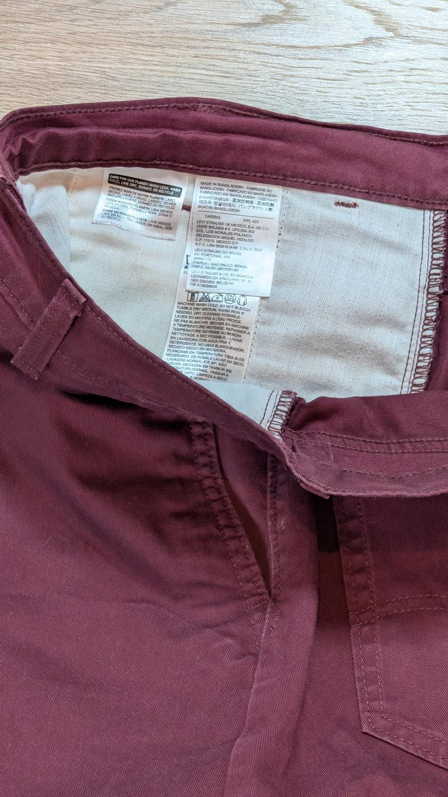 Levi's Men's Chino Trousers - Burgundy - Size 34W 28L