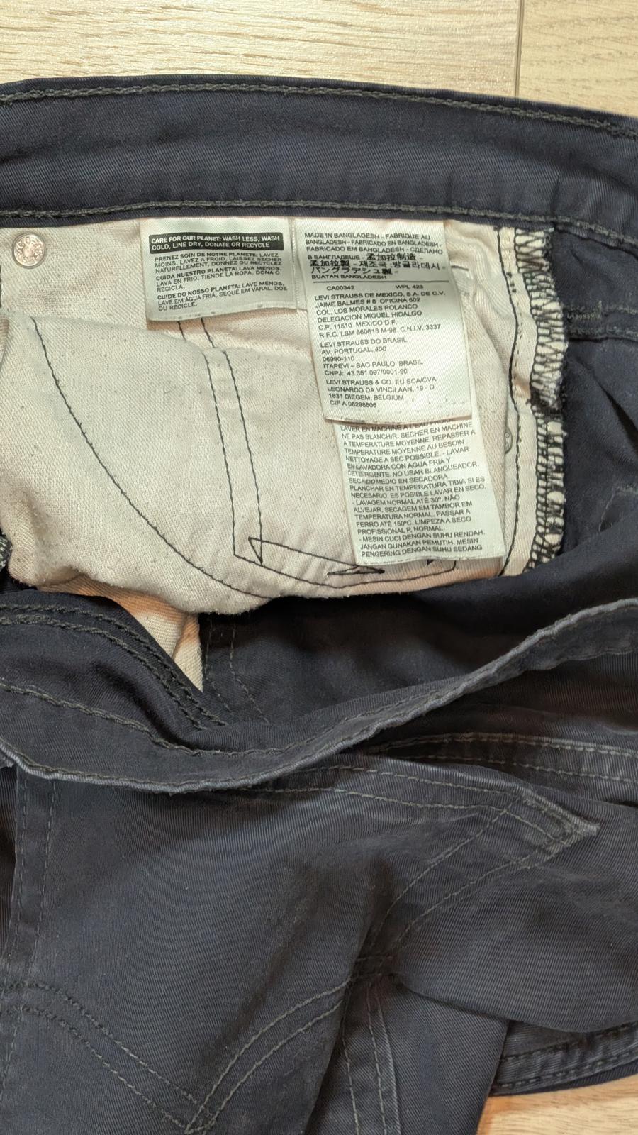 Levi's Men's 514 Straight Chino Trousers - Navy - Size 30W 32L