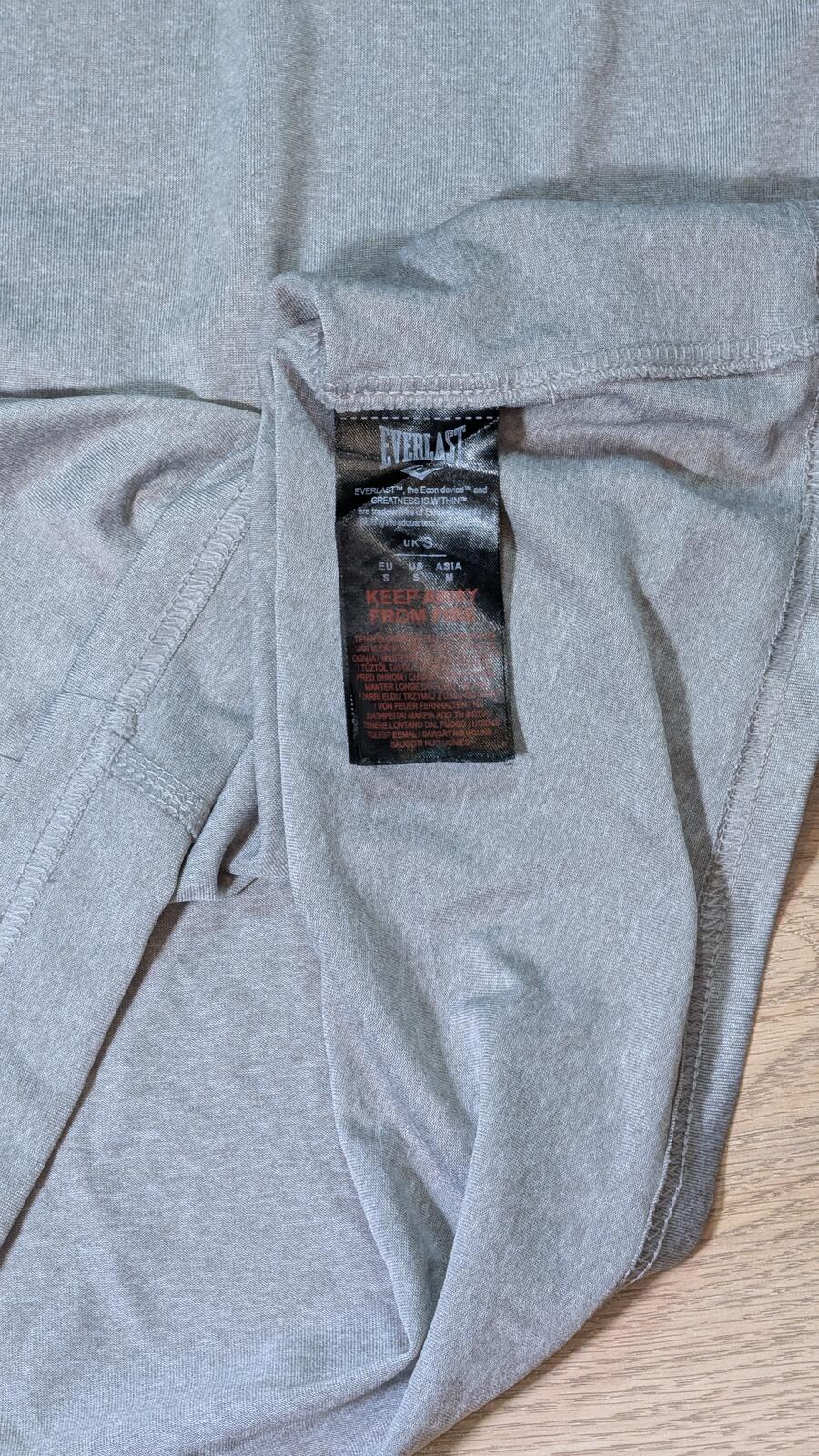 Everlast Men's T Shirt - Grey - Size Small