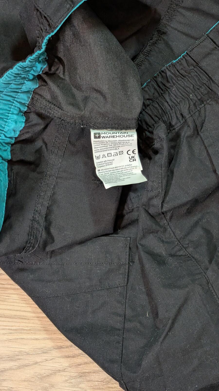 Mountain Warehouse Women's Shorts - Black - Size 14