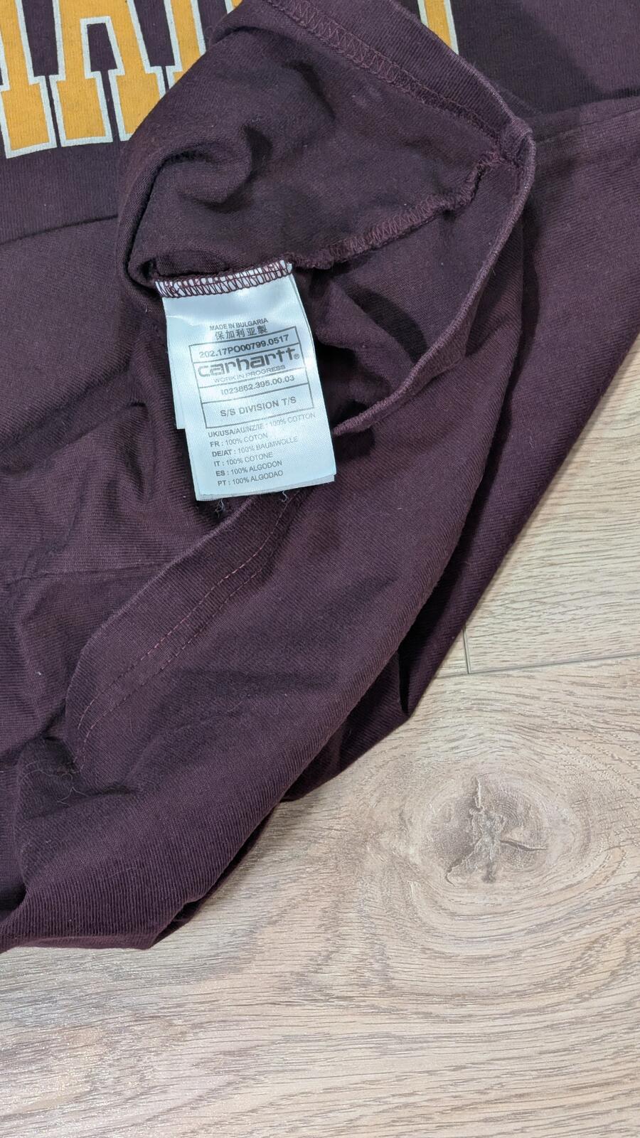Carhartt Men's T Shirt - Burgundy - Size Small