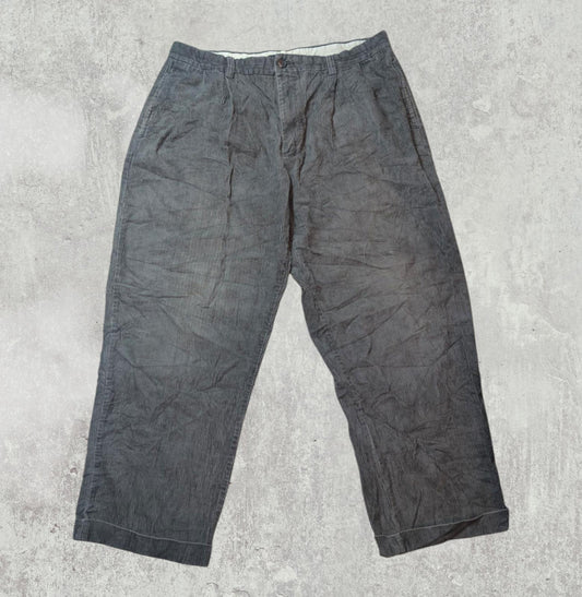 Izod Men's Corduroy Trousers - Khaki - Size 36W 28L