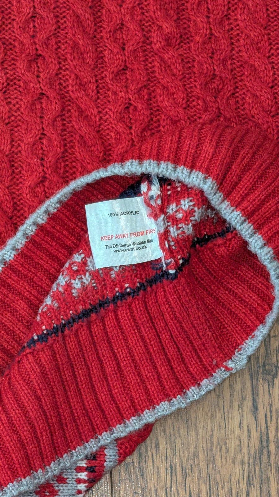 Isle Women's Sweatshirt Jumper - Red - Size 22