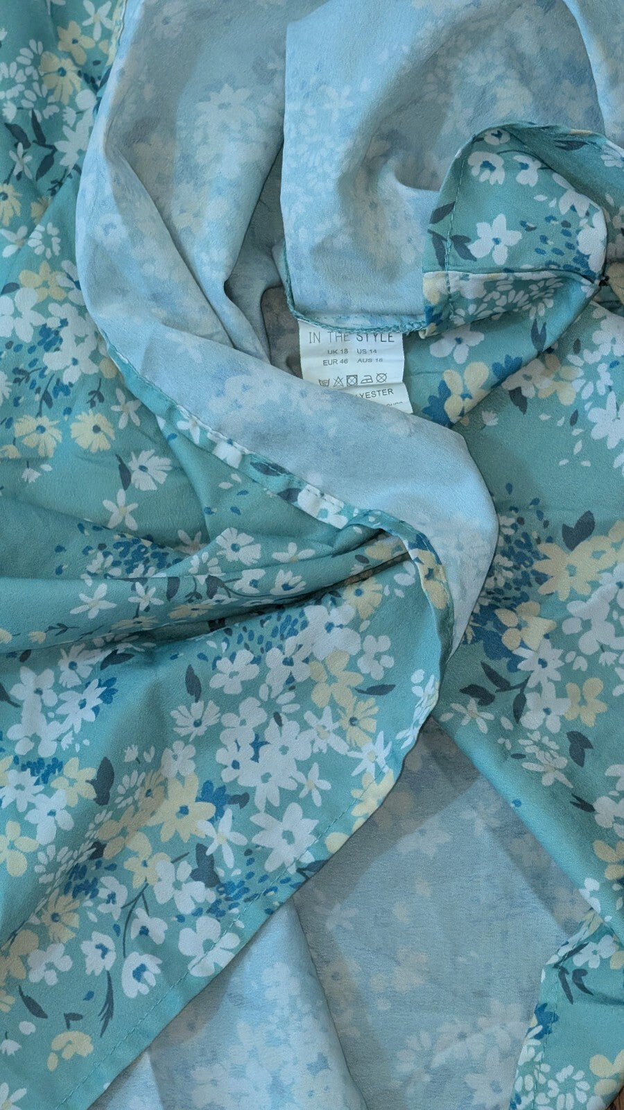 In The Style Women's Floral T Shirt - Green - Size 18