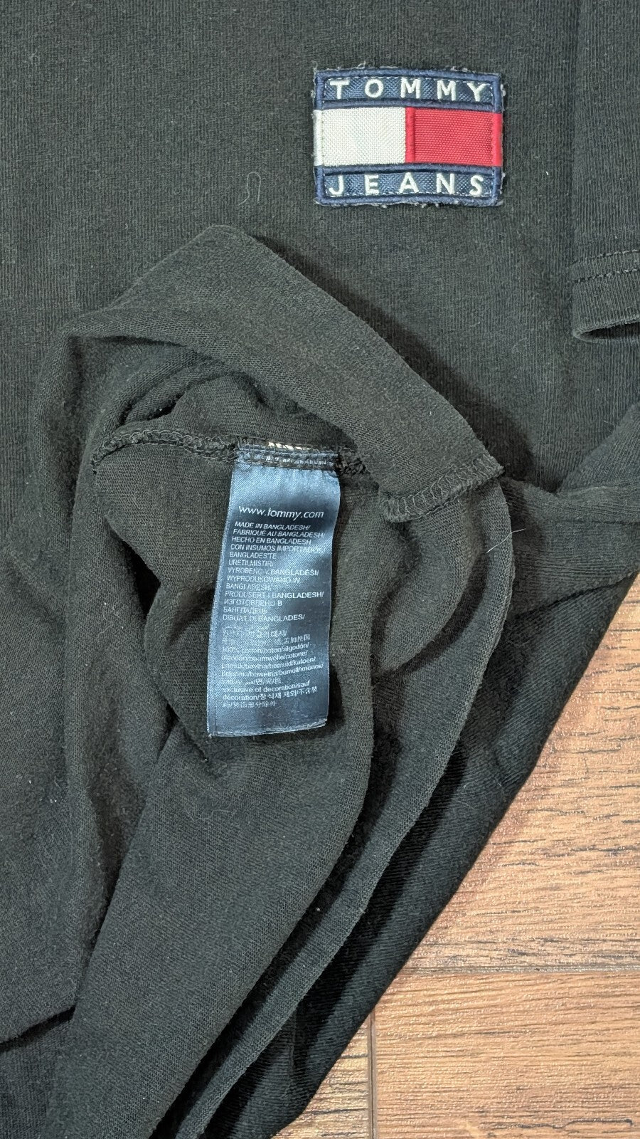 Tommy Hilfiger Men's T Shirt - Black - Size Small