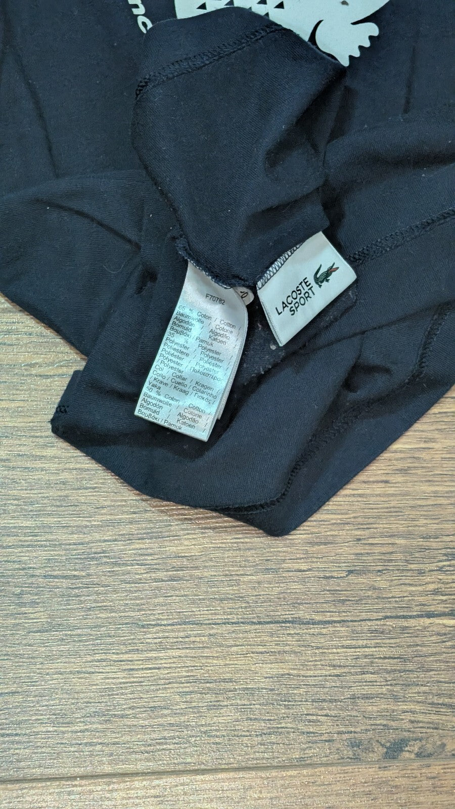 Lacoste Men's T Shirt - Navy - Size 3 / Small