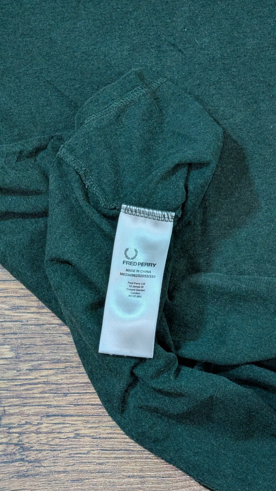Fred Perry Men's T Shirt - Green - Size Small