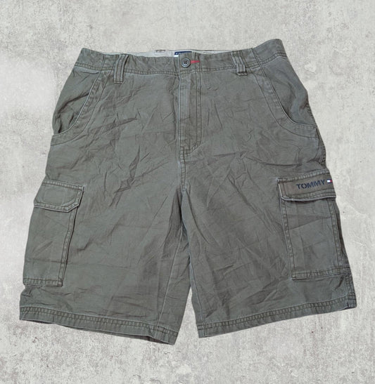 Tommy Hilfiger Men's Cargo Shorts - Green - Size 30W