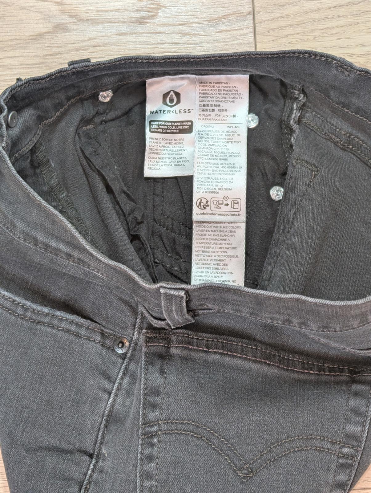 Levi's Women's 724 High Rise Straight Jeans - Grey - Size 25W 30L
