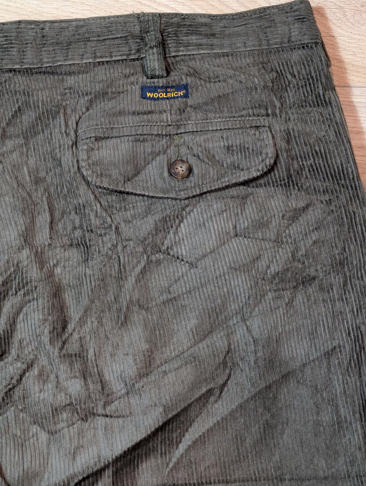 Woolrich Men's Corduroy Trousers - Green - Size 40W 32L