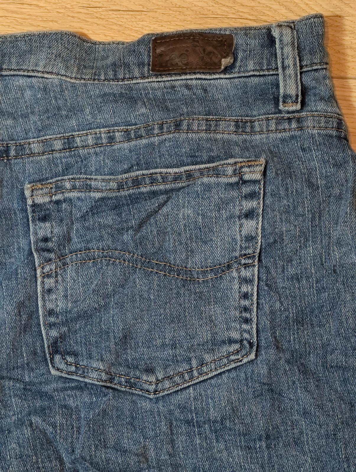 Lee Women's Relaxed Straight Jeans - Blue - Size 36W 31L