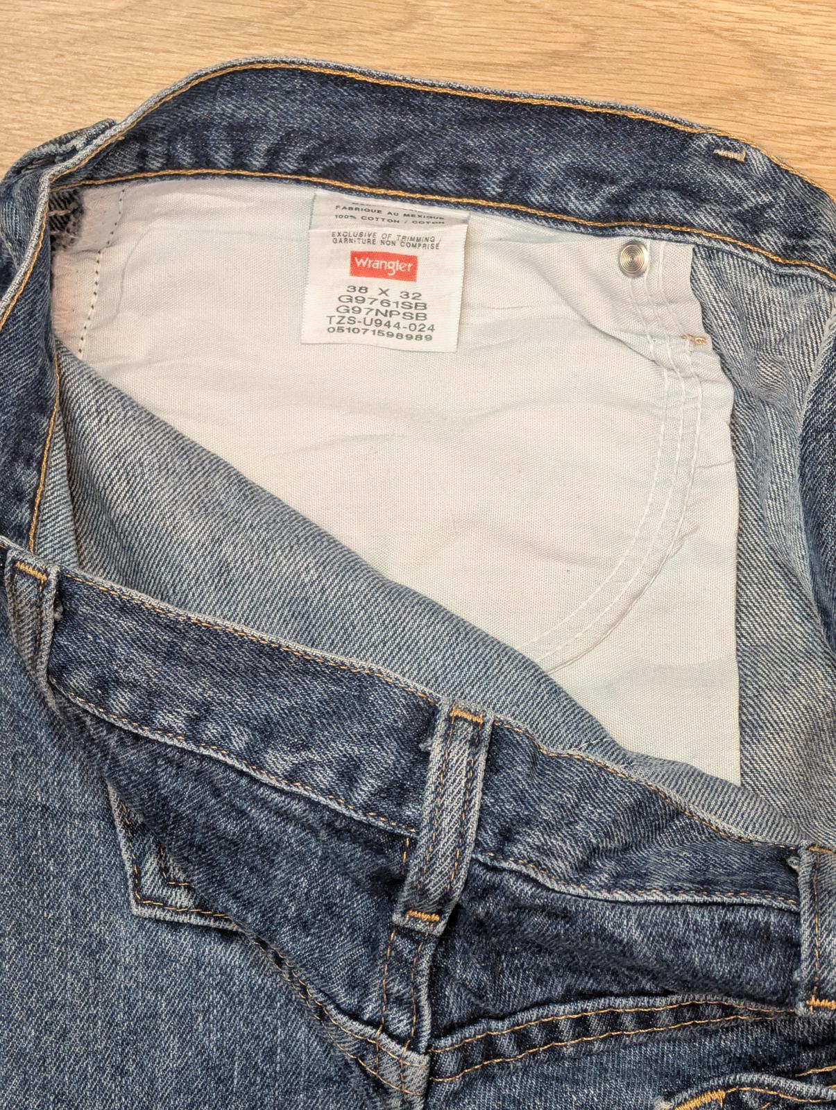 Wrangler Men's Straight Jeans - Blue - Size 38W 32L