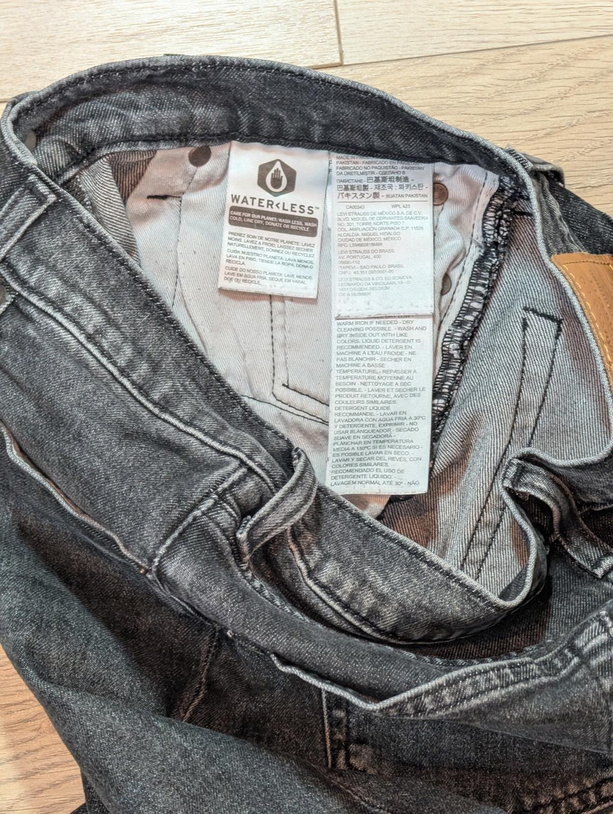 Levi's Men's Skinny Taper Jeans - Grey - Size 29W 30L