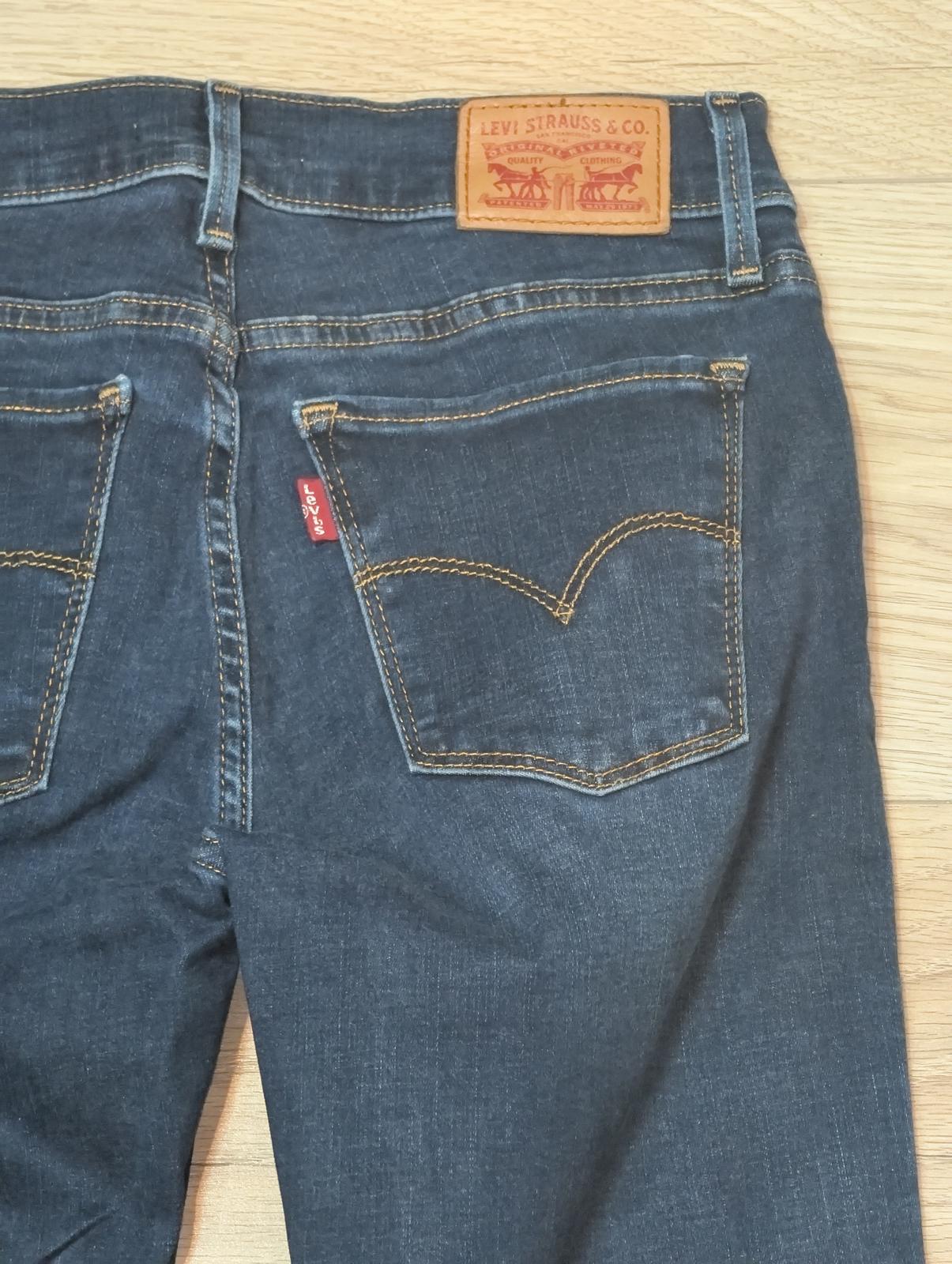 Levi's Women's 710 Super Skinny Jeans - Blue - Size 26W 30L