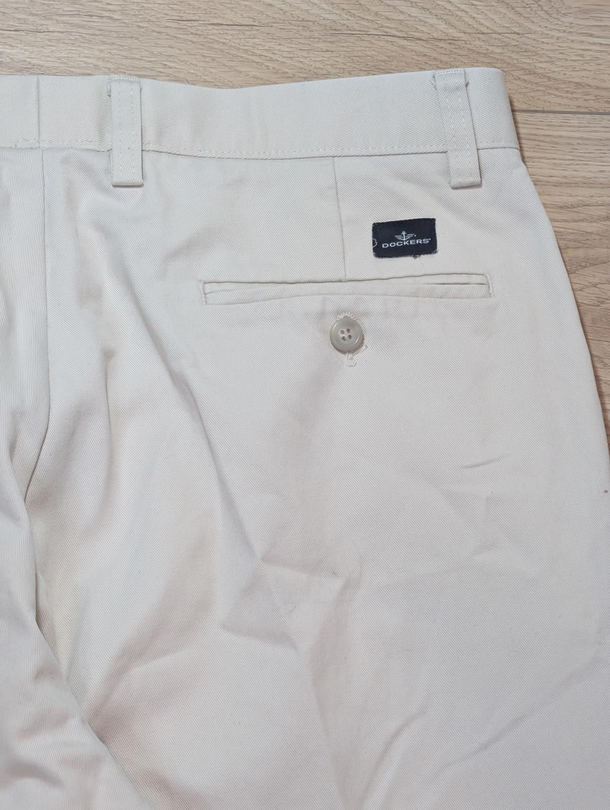 Dockers Men's Chino Trousers - Beige - Size 34W 29L