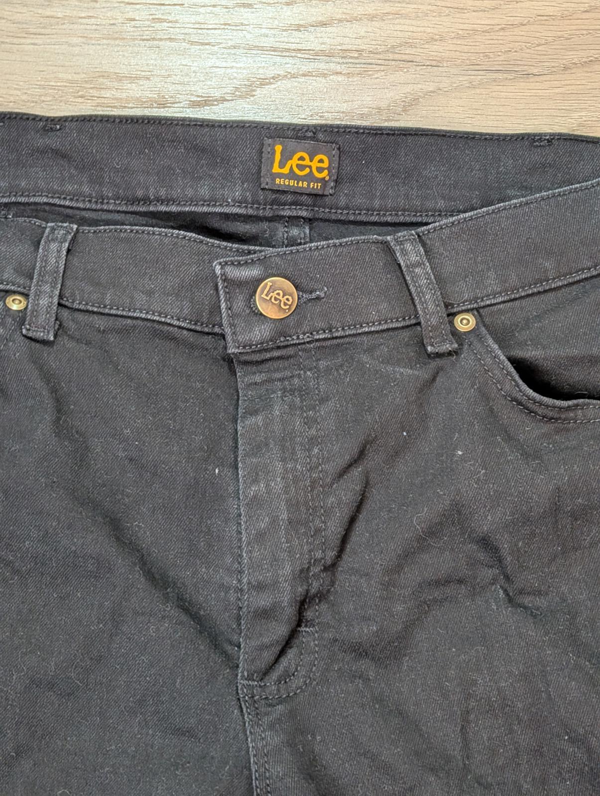 Lee Men's Regular Fit Jeans - Black - Size 38W 30L