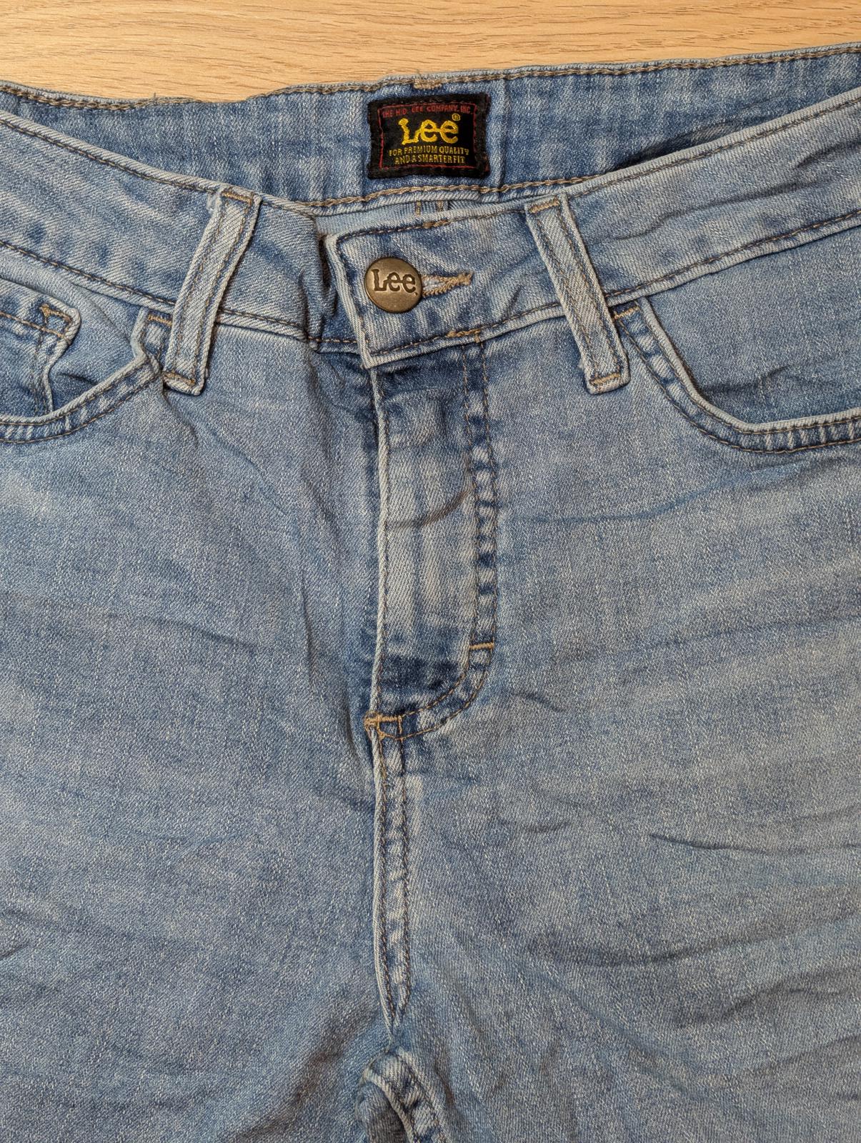 Lee Women's 3/4 Straight Jeans - Blue - Size 28W 21L