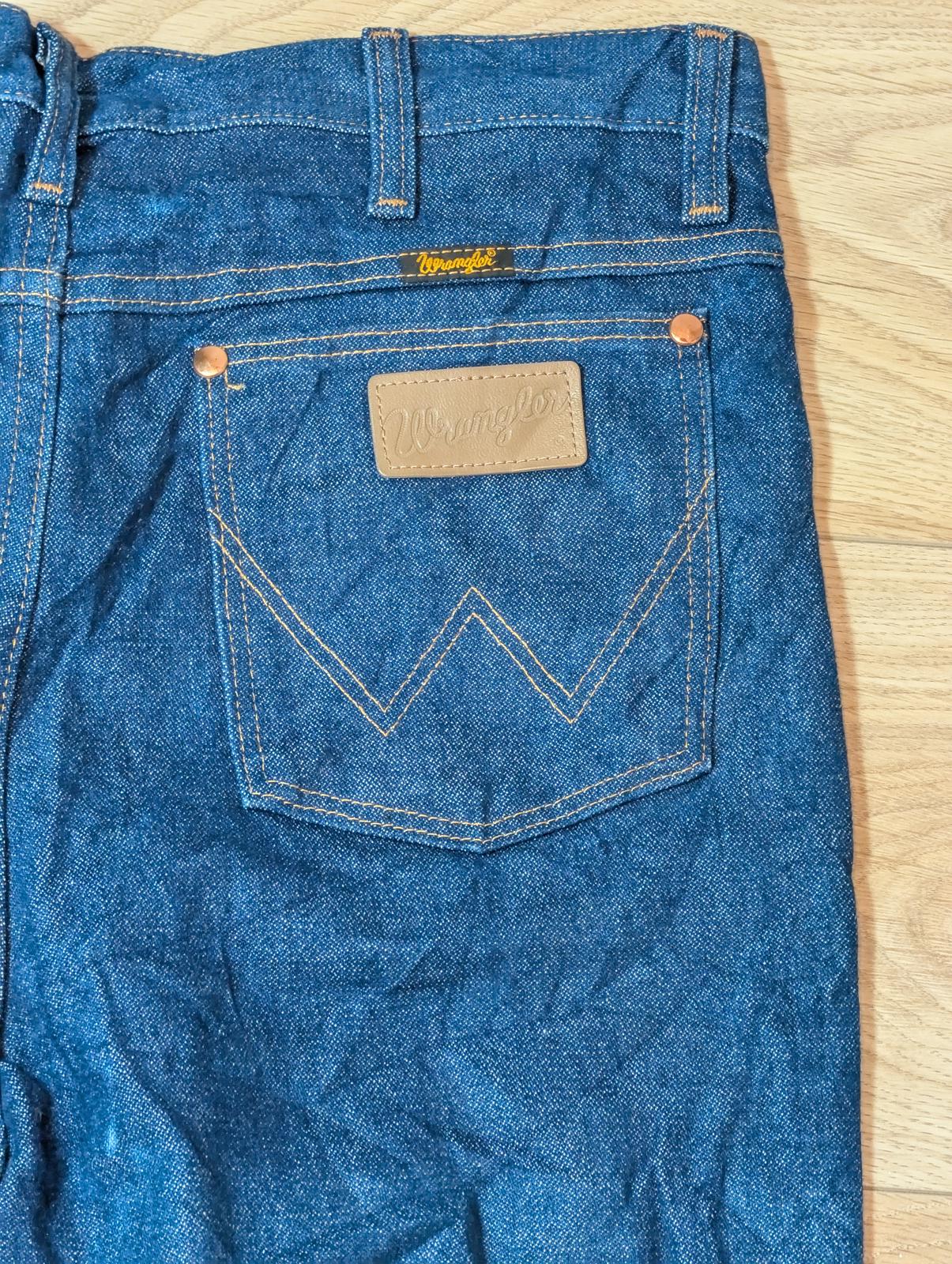 Wrangler Men's Straight Jeans - Blue - Size 33W 38L