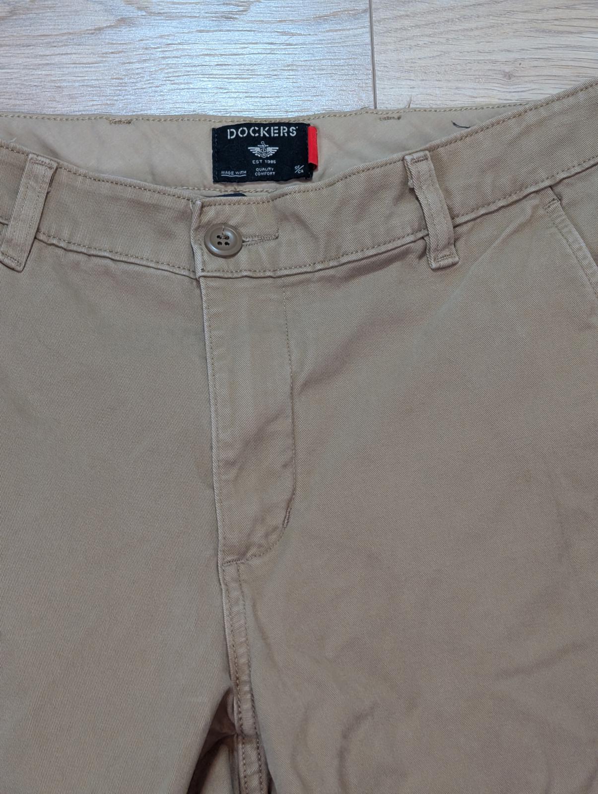 Dockers Men's Slim Chino Trousers - Tan - Size 29W 29L