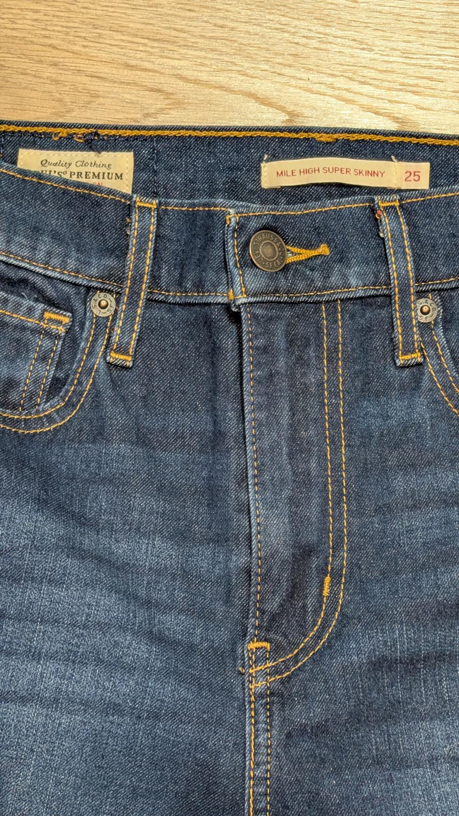 Levi's Women's Mile High Super Skinny Jeans - Blue - Size 25W 28L