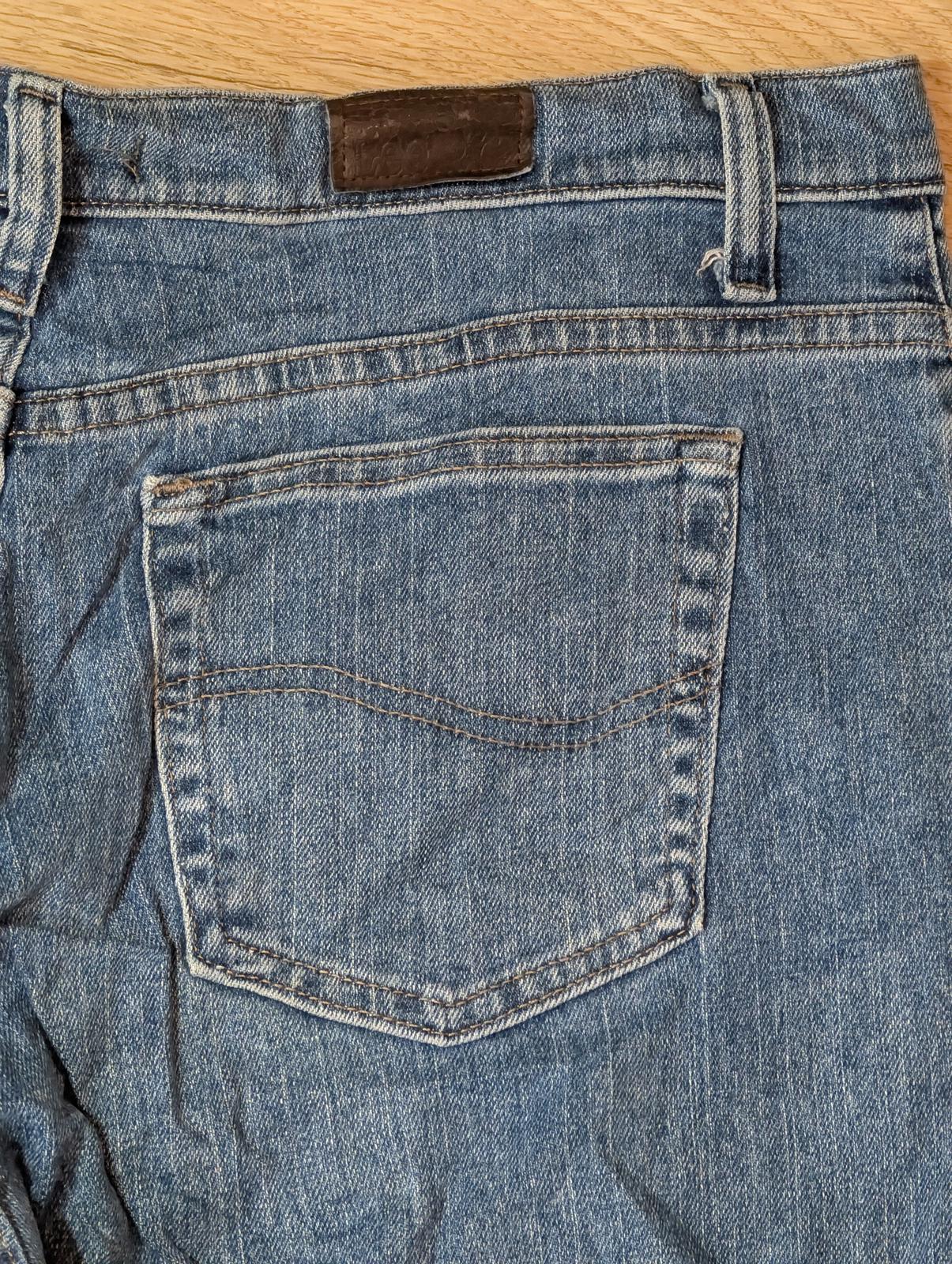 Lee Women's Relaxed Straight Jeans - Blue - Size 34W 28L