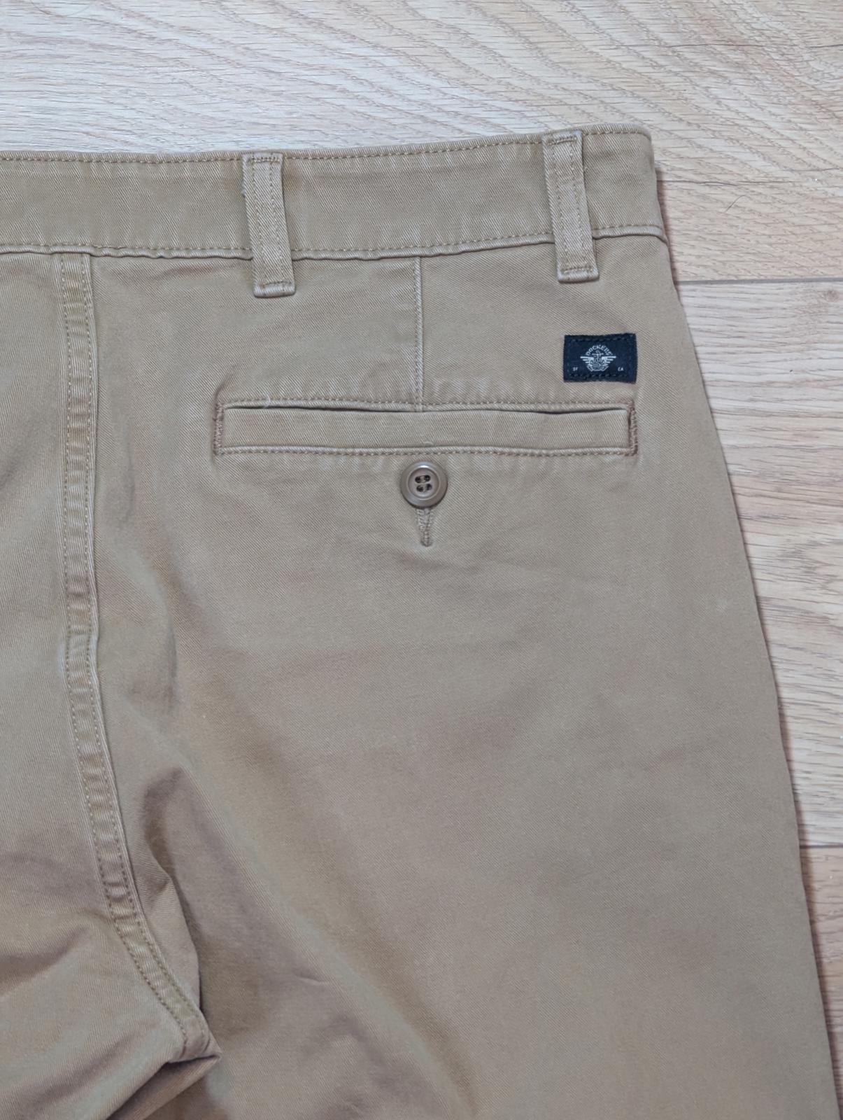 Dockers Men's Slim Chino Trousers - Tan - Size 29W 29L