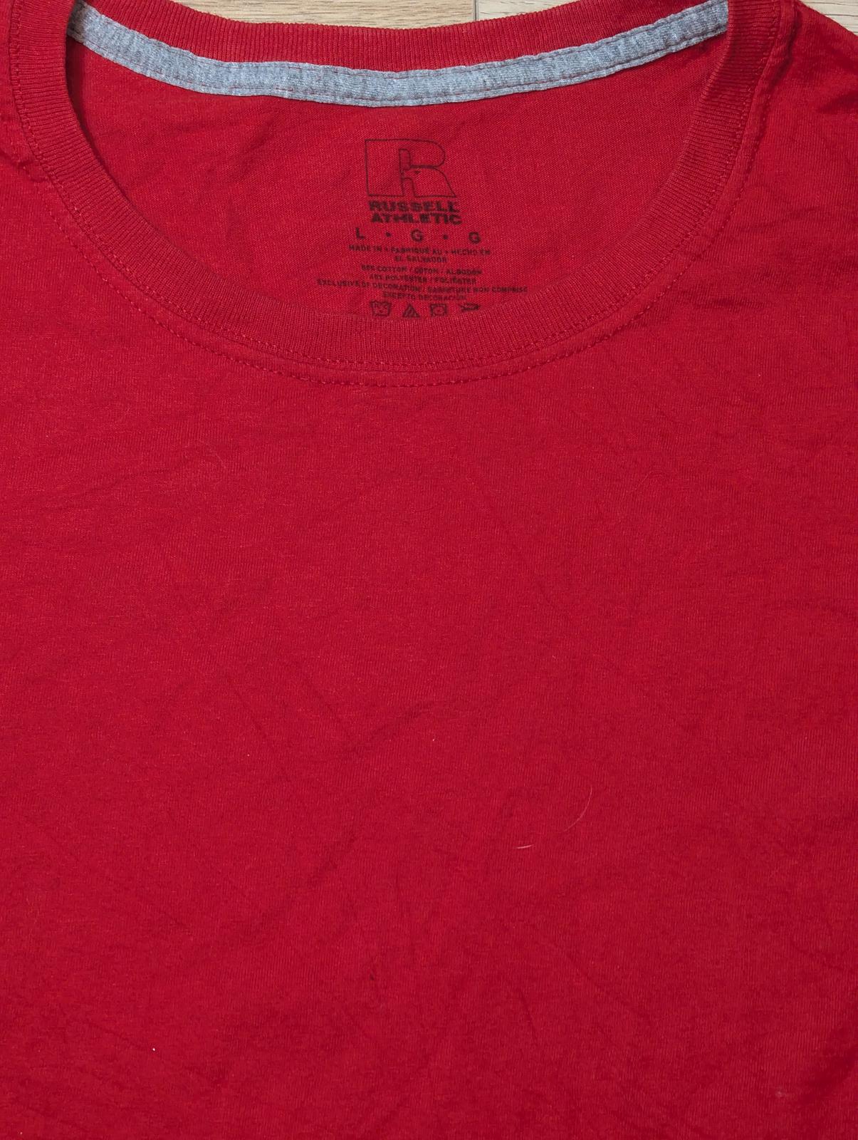 Russell Athletic Men's T Shirt - Red - Size Large