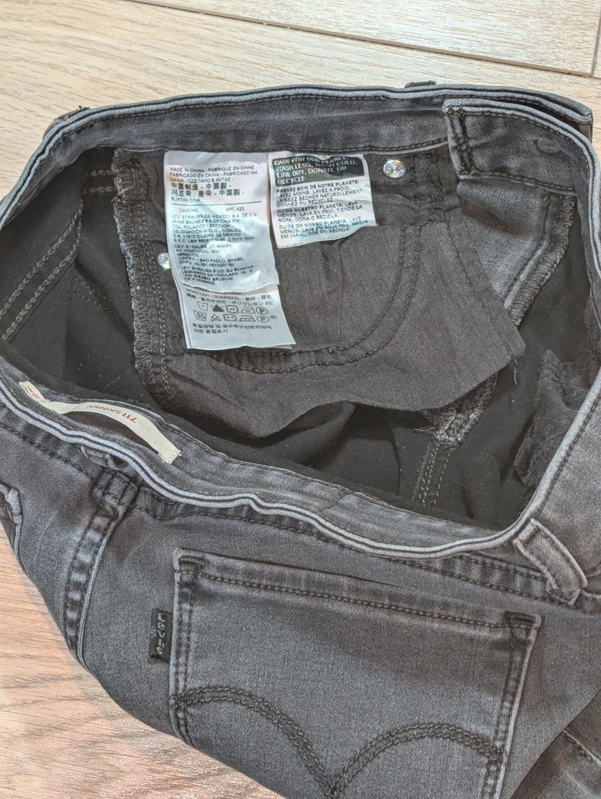 Levi's Women's 711 Skinny Jeans - Grey - Size 26W 28L