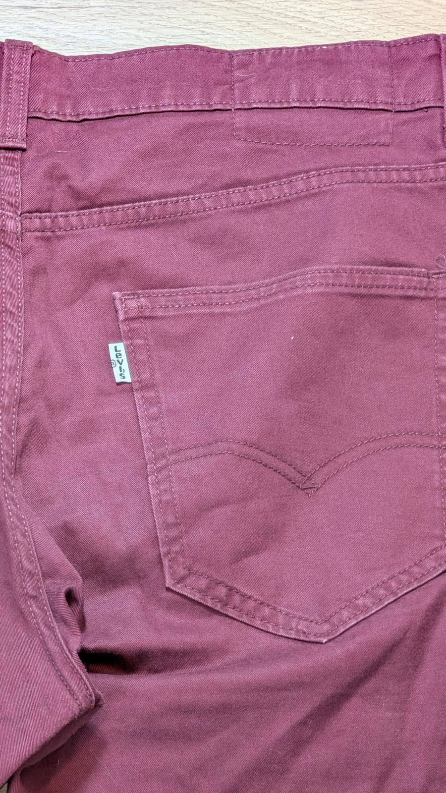 Levi's Men's Chino Trousers - Burgundy - Size 34W 28L