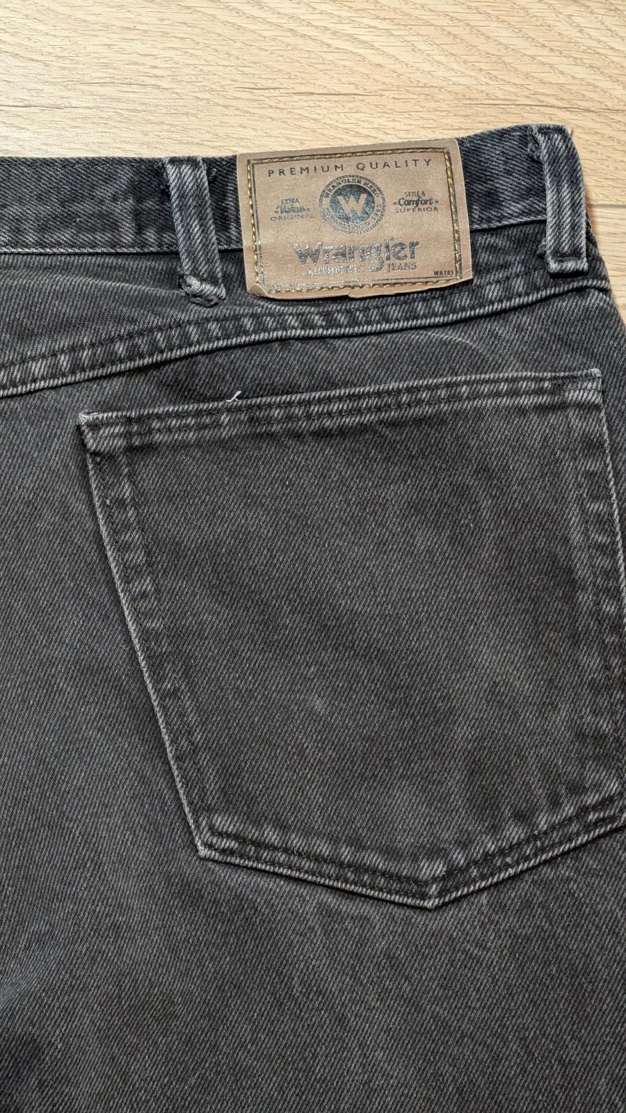 Wrangler Men's Straight Jeans - Black - Size 38W 30L