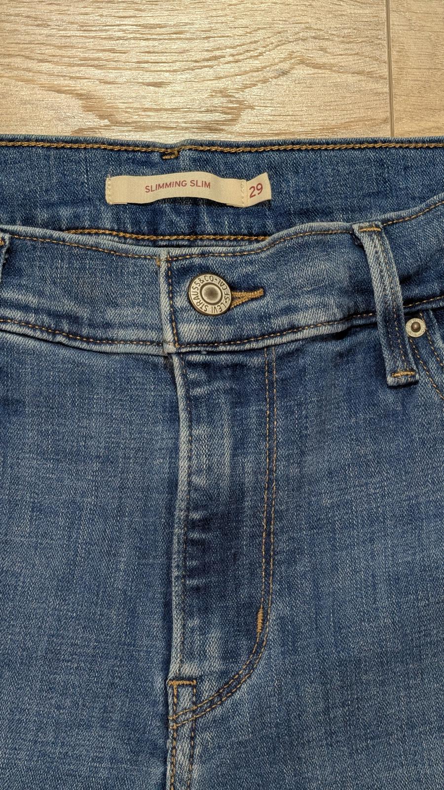 Levi's Women's Slimming Slim Jeans - Blue - Size 29W 30L