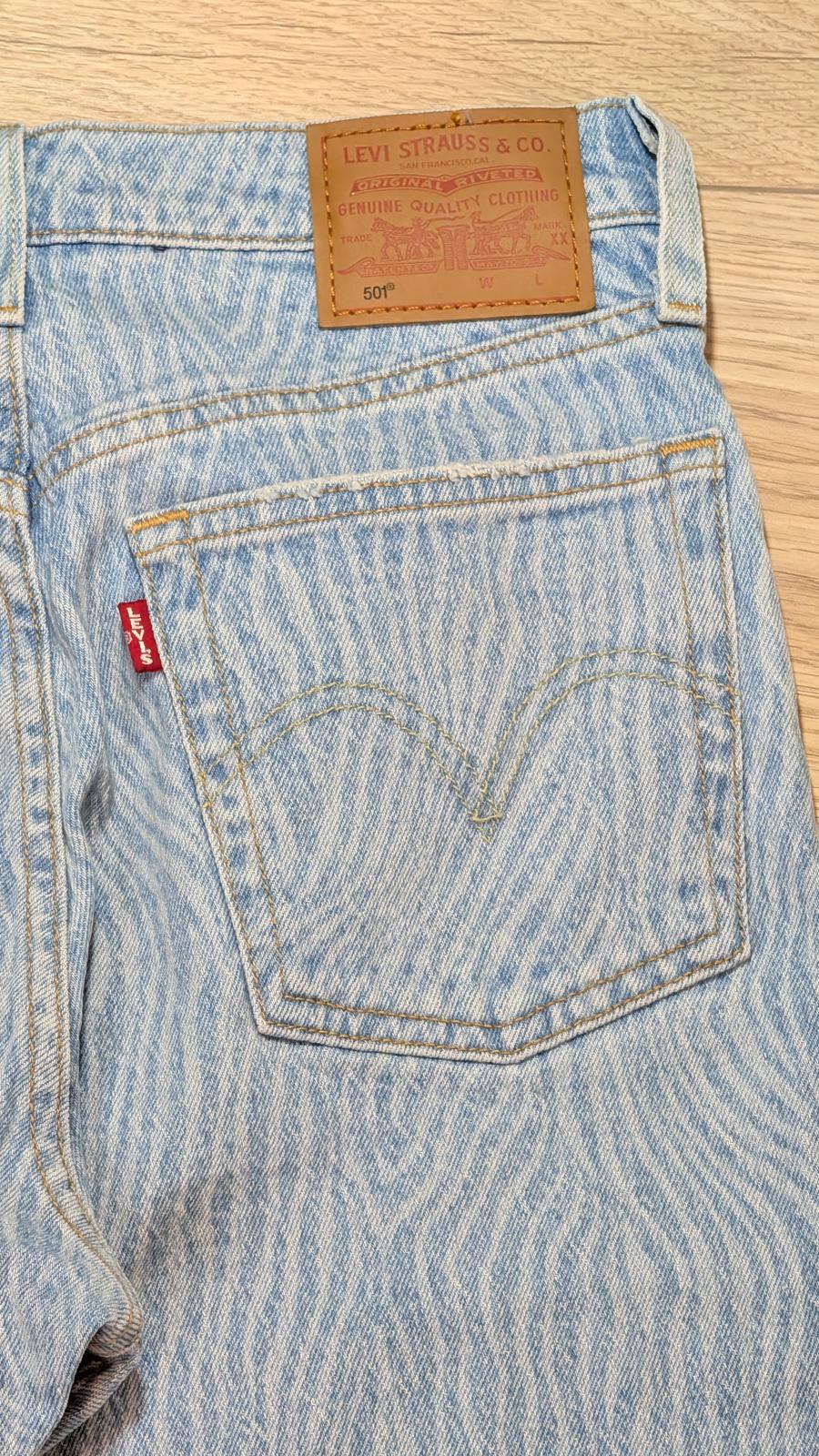 Levi's Women's 501 Straight Jeans - Blue - Size 25W 28L