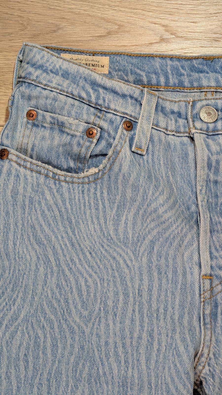 Levi's Women's 501 Straight Jeans - Blue - Size 25W 28L